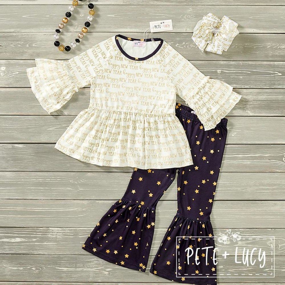 Pete + Lucy Have A Great New Year 2 pc size 12-18 months